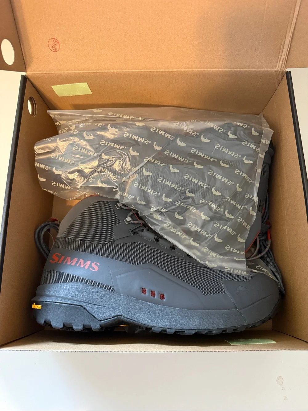 Simms Men's Flyweight Boot New in Box
